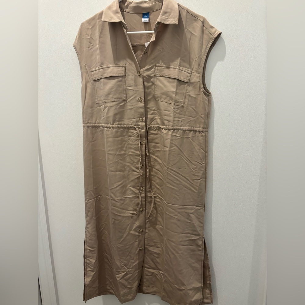 Old Navy Women’s Beige Waist Defined Utility Midi Shirt Dress